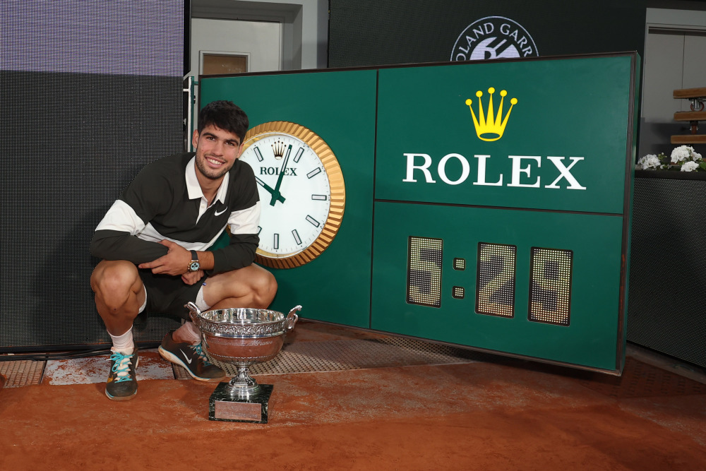 季虽然在英 季虽然在英