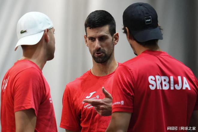 他有几个关 他有几个关