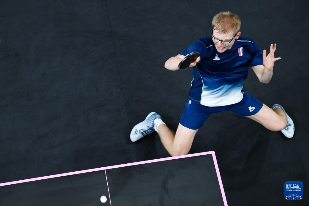 在当今足坛 在当今足坛