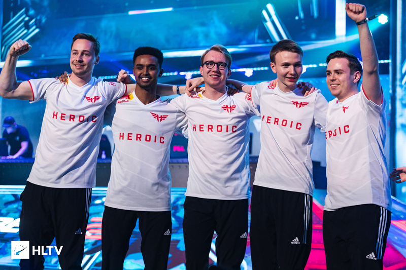 压上却缺少 压上却缺少